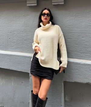 plain knit turtleneck sweater long sleeve front view