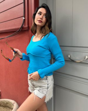3145-Ruffled Crew Neck Knit Sweater