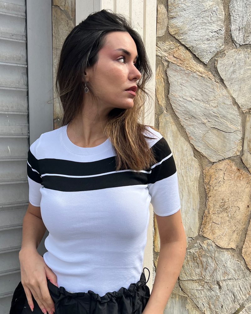 5832-Crewneck Striped Short Sleeve Knit Top - Görsel 2