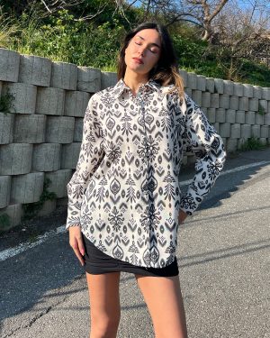 AK4409-Abstract Print Long Sleeve Linen Oversized Shirt