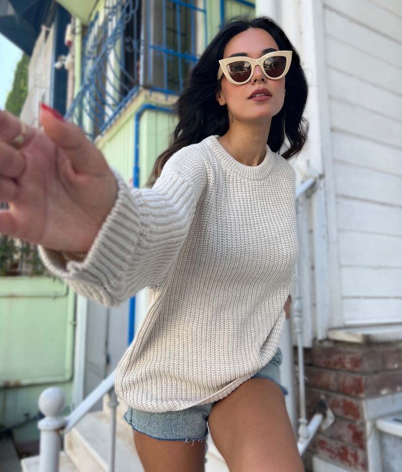 4619-Thessaloniki Crewneck Knit Sweater