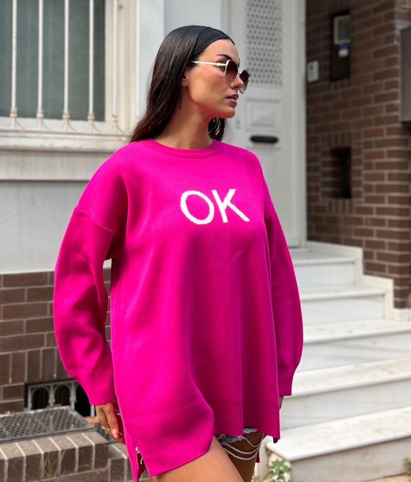 5852-Long Sleeve Crewneck Oversize Text in Detail Knit Tunic - Görsel 3