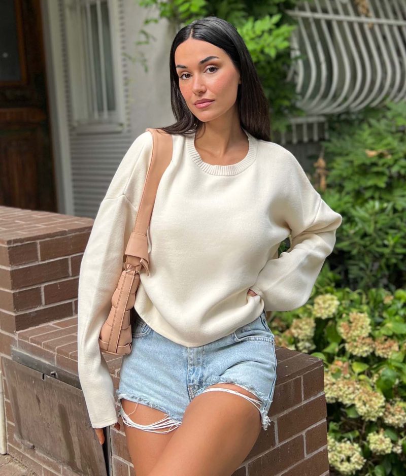6508-Long Sleeve Crewneck Knit Sweater - Image 4