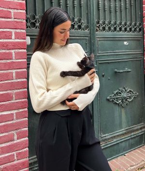 6511-Long Sleeve Mock Neck Knit Sweater