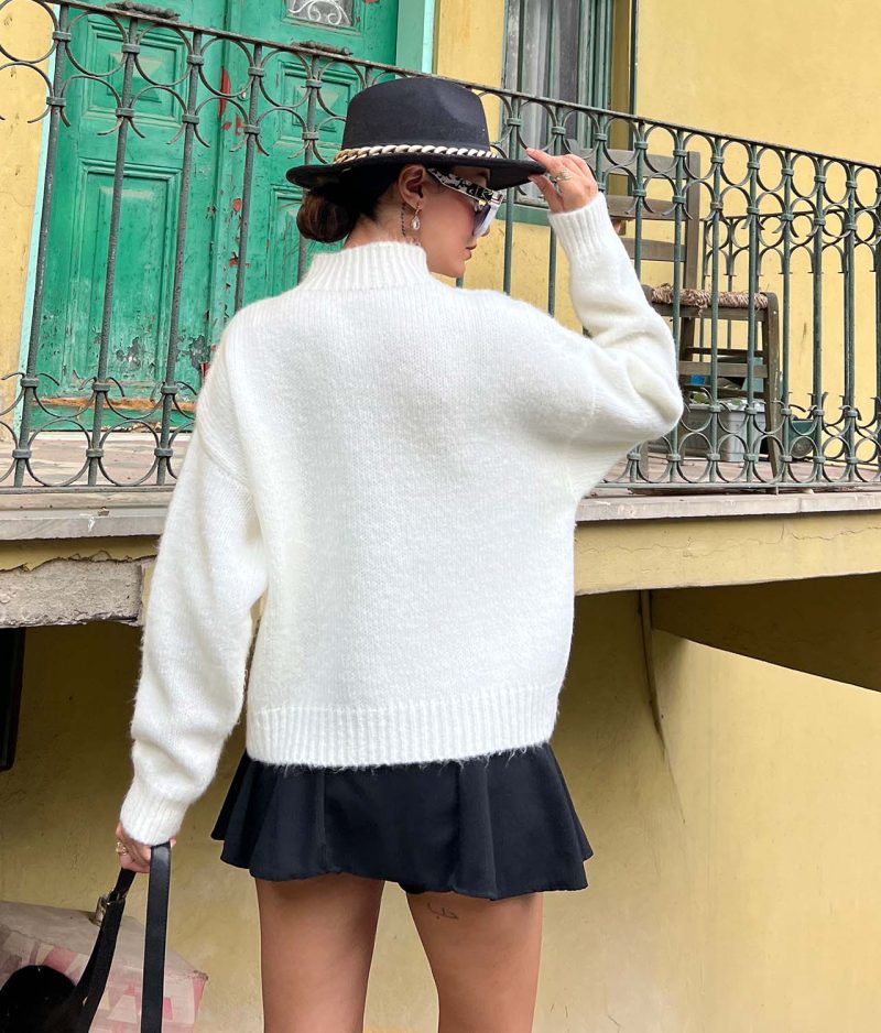 2401-Mockneck Drop Shoulder Fuzzy Sweater - Görsel 3