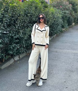 6520-Double Breasted Knitwear Jacket and Knit Pants