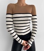 6532-Two Tone Striped Crew Neck Ribbed Knit Sweater