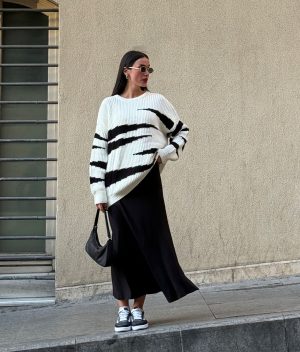 75104-Striped Knit Sweater - Crew Neck, Long Sleeve