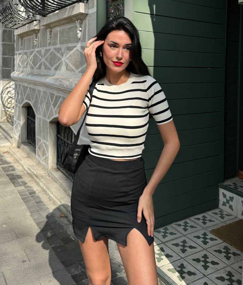 short sleeve striped knitwear wholesale item