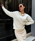 women’s ribbed knit sweater with crew neckline
