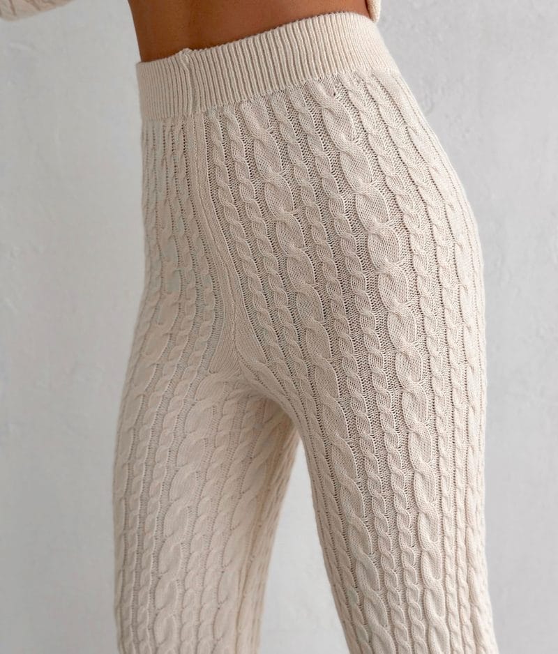 Cable knit turtleneck sweater from the three piece set