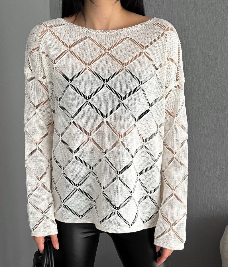 breathable diamond pattern sweater for layering
