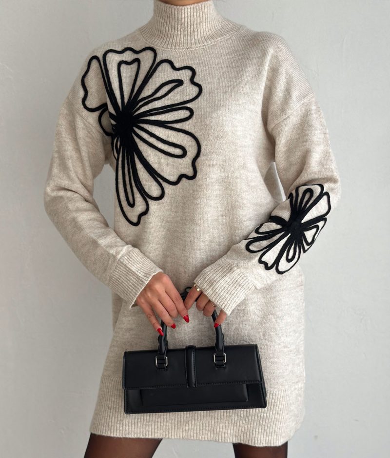 ribbed hem and cuff knit sweater with floral motif