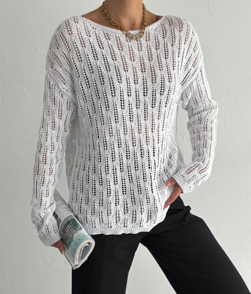 women’s vertical wave design knit pullover