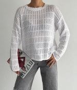 women’s white horizontal stripe knit pullover