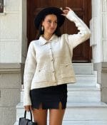 front pockets detail on collared knit cardigan