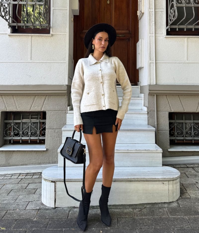 stylish wholesale knitwear cardigan with collar