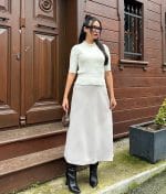 Women’s textured short sleeve knit top with fitted waist design