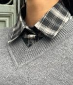Button-up sleeveless plaid crop shirt detail view