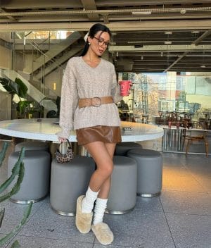 Soft cable knit V neck sweater for wholesale women’s knitwear