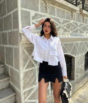 linen button up shirt front view with front pockets