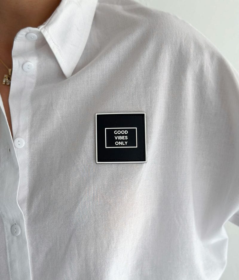 women patch crop shirt casual summer outfit
