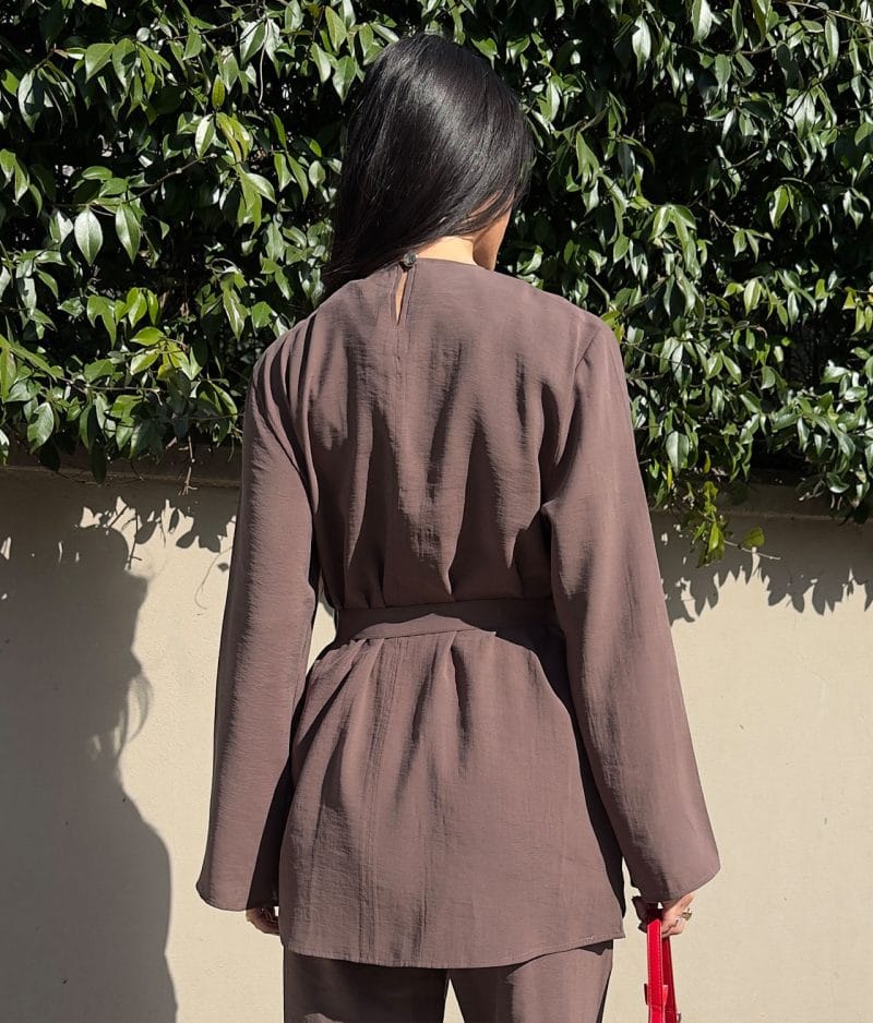 long sleeve tunic pants set movement view