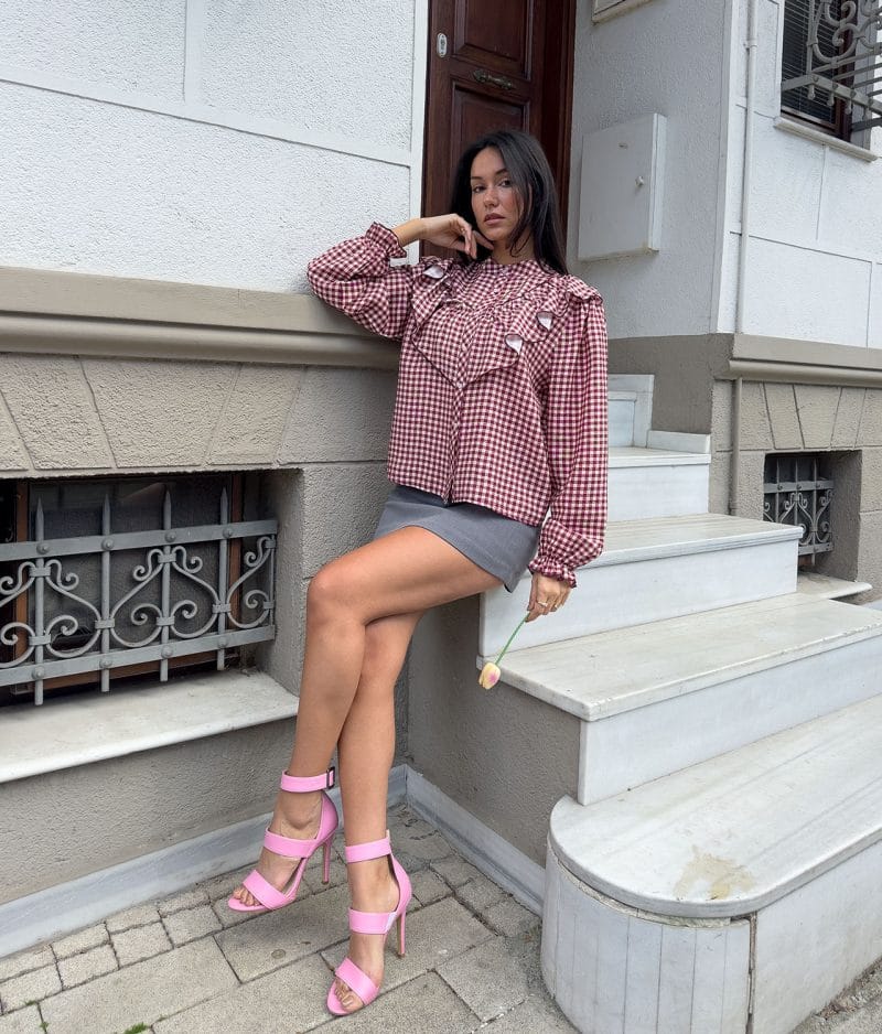 gingham shirt women ruffle detail front view