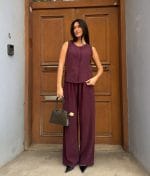 sleeveless set women v neck top wide leg pants front view