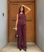 sleeveless v neck top and pants set side view