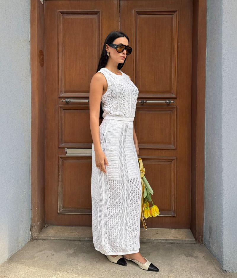 two piece open knit outfit detail